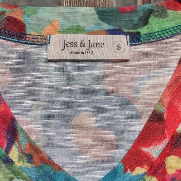 Jess and Jane Potpourri Floral Print Top Tulip Hem USA Boho Artsy Women's Small - Picture 6 of 8
